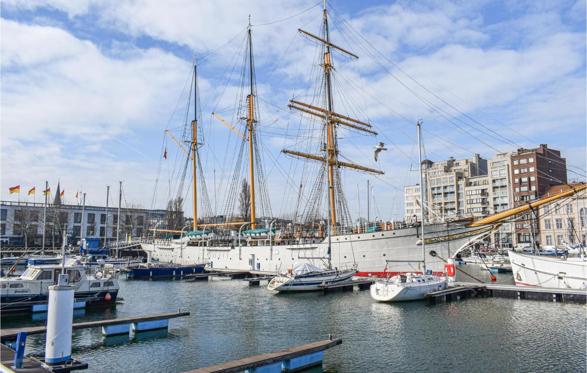 Residentie Crystal Apartment Ostend Luaran gambar